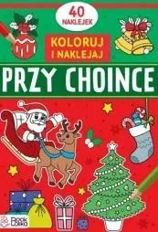 Koloruję i naklejam. Przy choince